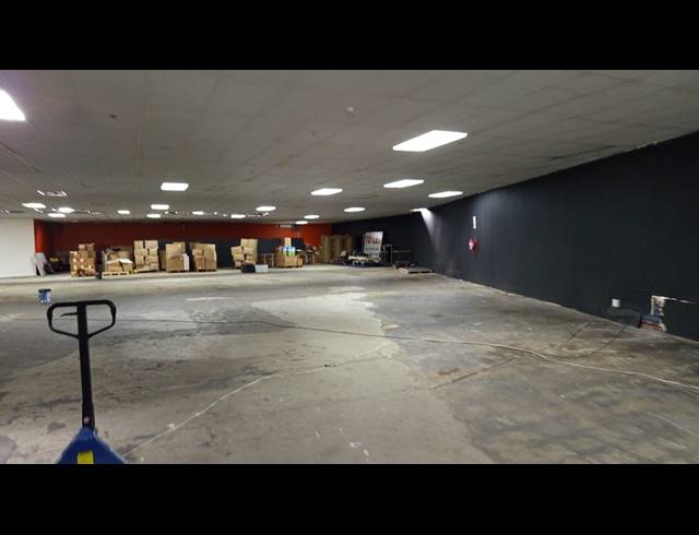 1,700M² WAREHOUSE TO LET IN MAITLAND